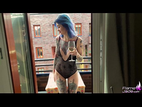 ❤️ Teine Mata'utia o Su'e ma le I'ula ma Feso'ota'i ma le Fa'atosina I lalo o le Lagi Matala ❌ Pono ☑